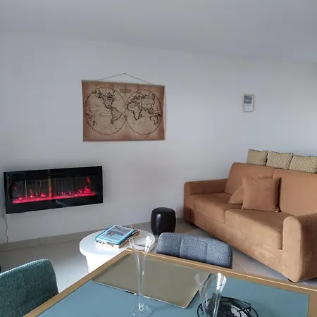 Rdc Avec Terrasse Et Parking Prive Apartman Agde