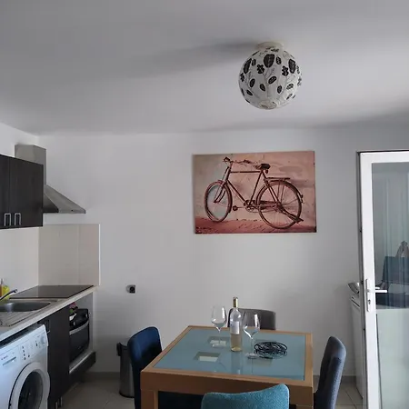 Daire Rdc Avec Terrasse Et Parking Prive