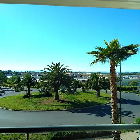 Rdc Avec Terrasse Et Parking Prive